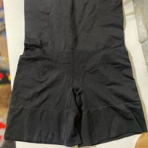 Women's Black Shorts shape ware nwot